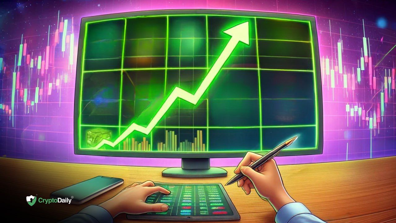 Bitcoin Faces Bearish Trends Amid Market Uncertainty; Altcoins Demonstrate Resilience