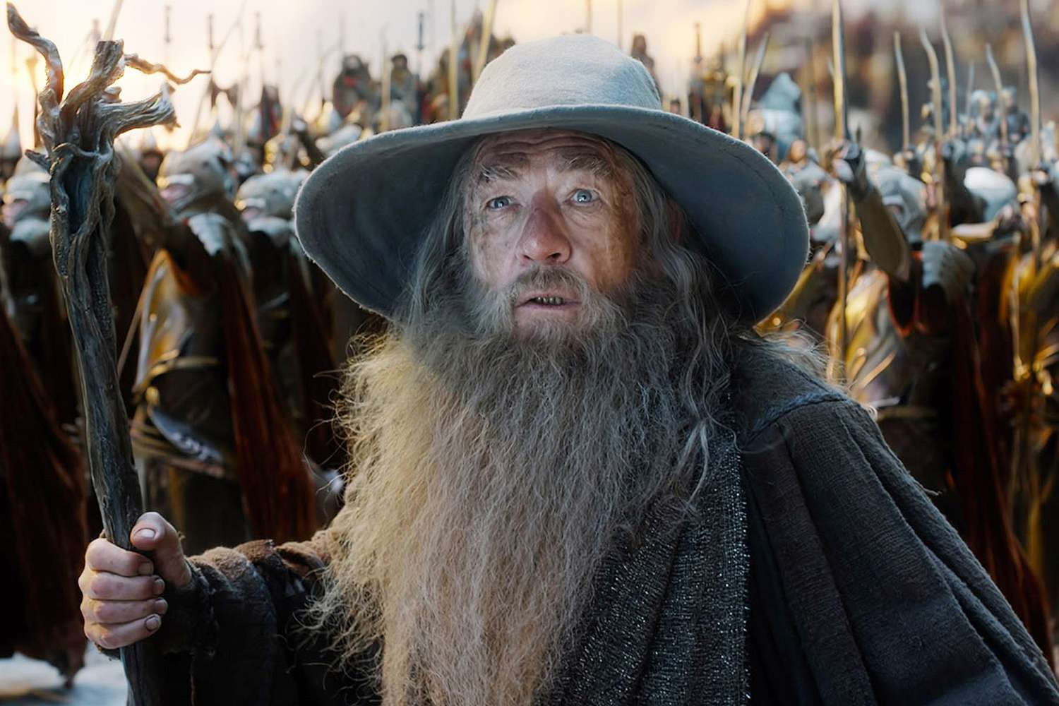 Ian McKellen Eager for New Lord of the Rings Films, Hints at Gandalf Return