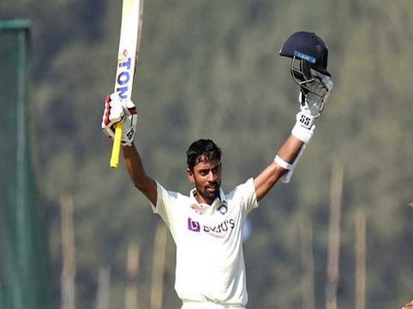 Abhimanyu Easwaran Scores Historic Century in Duleep Trophy, Aims for Greater Success